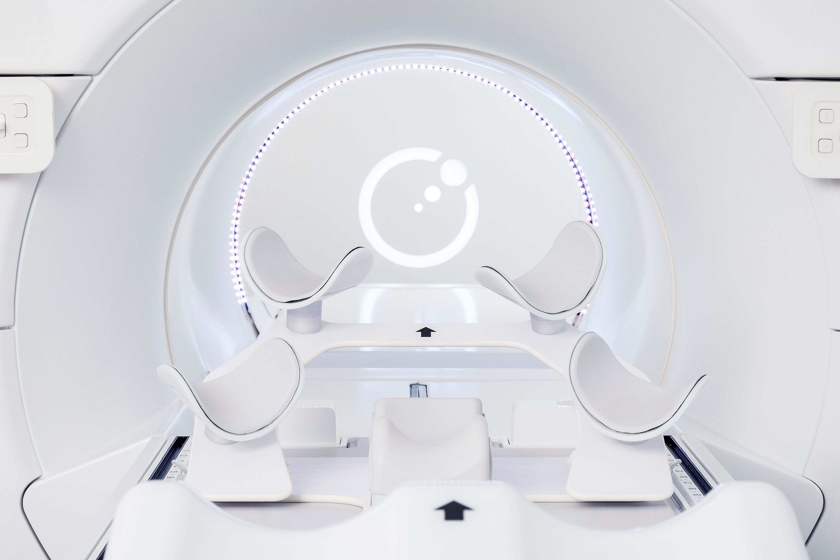 NEWモデル Radiation Guided MR Therapy Elekta | Patients | LINAC) (MR 化粧水・ローション・トナー